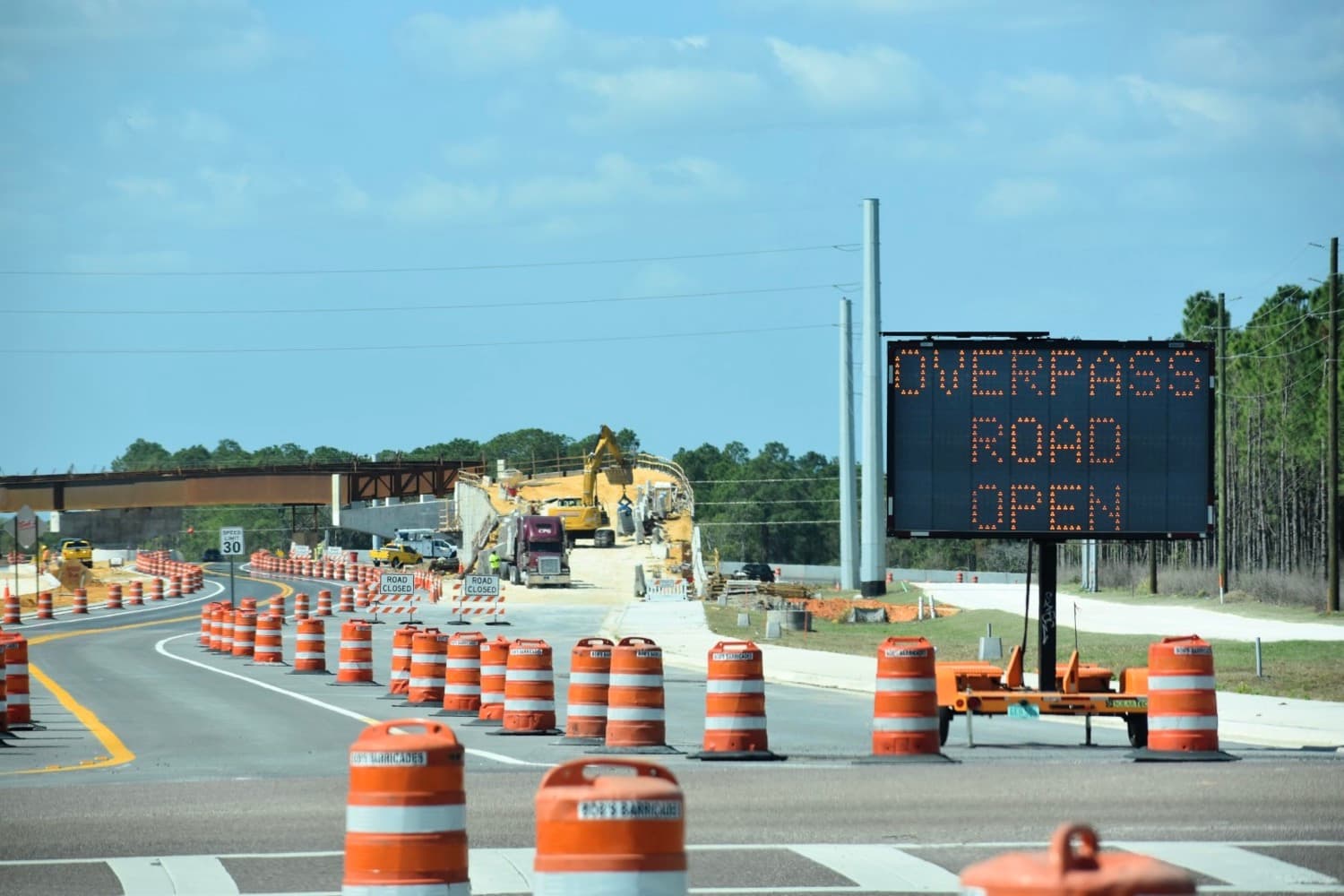 Overpass Road in Wesley Chapel Now Open